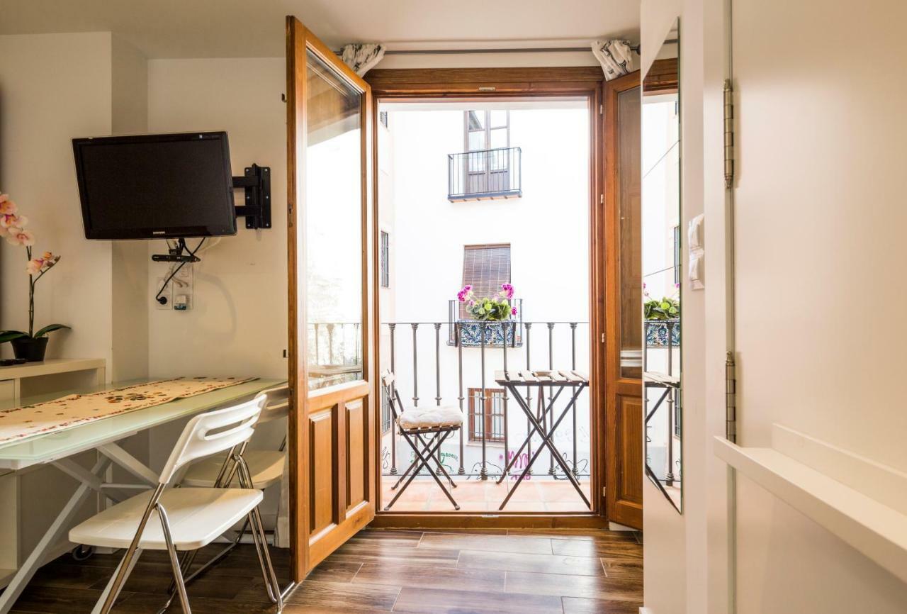 Livings En Elvira Centro Appartement Granada Buitenkant foto
