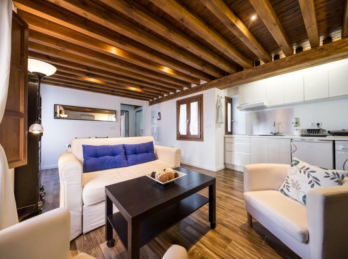 Livings En Elvira Centro Appartement Granada Buitenkant foto