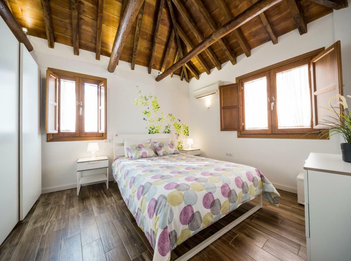 Livings En Elvira Centro Appartement Granada Buitenkant foto